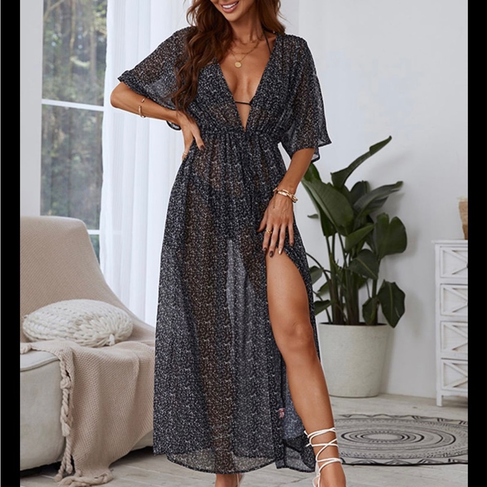 Cupshe Dulce Black Short Sleeve Vacation Cover Up Dress
